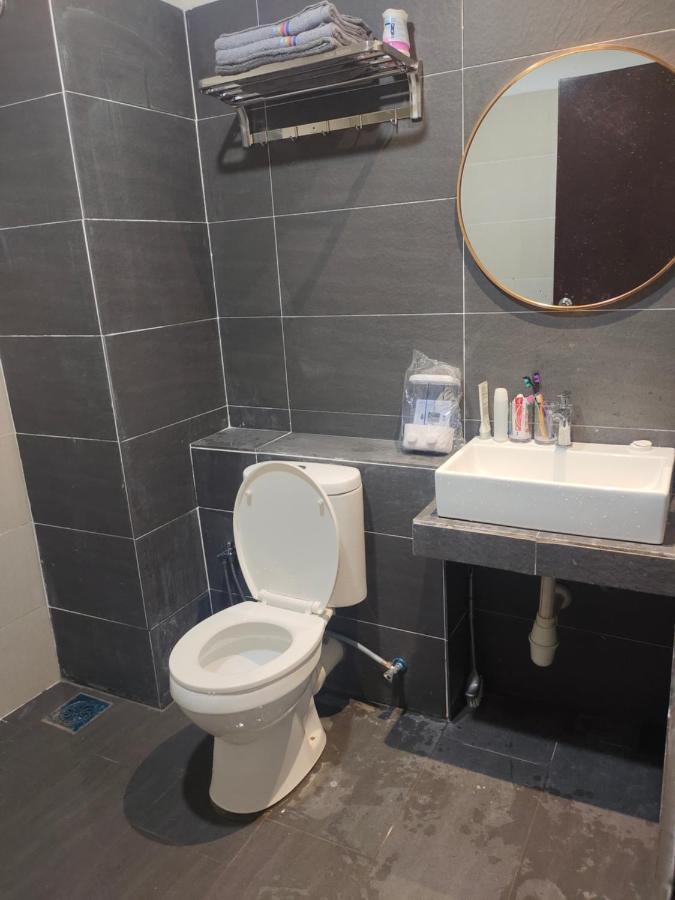 Alish Studio Apartment With Pool, Netflix, Wifi Gua Musang Extérieur photo