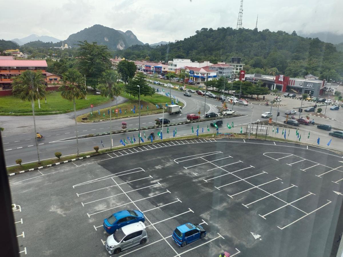 Alish Studio Apartment With Pool, Netflix, Wifi Gua Musang Extérieur photo
